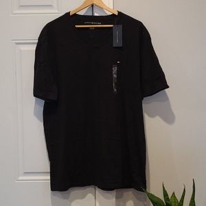 Tommy Hilfiger vneck